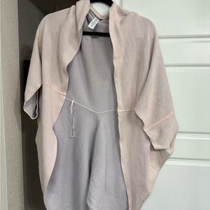 Reversible Lululemon sweater